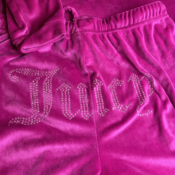 Juicy Couture Velour Hot Pinkish/Purplish Sleepwear Pajama Pants & top SIZE MED - Picture 9 of 10